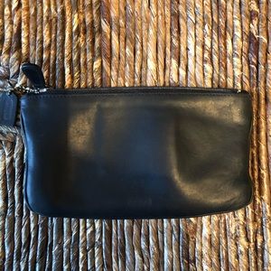 Cosmetic bag